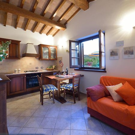 Agriturismo San Severo Passignano sul Trasimeno Room photo